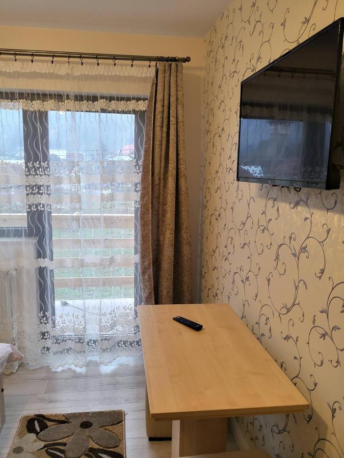 ホテル Casa Nely シゲトゥ・マルマツィエイ エクステリア 写真
